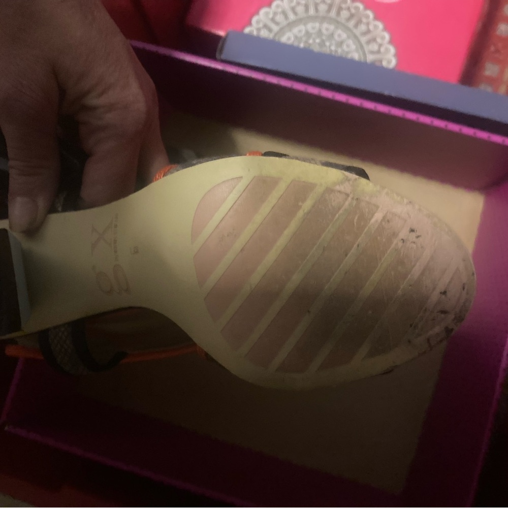 Gwen Stefani orange and brown chunky heels size 7.